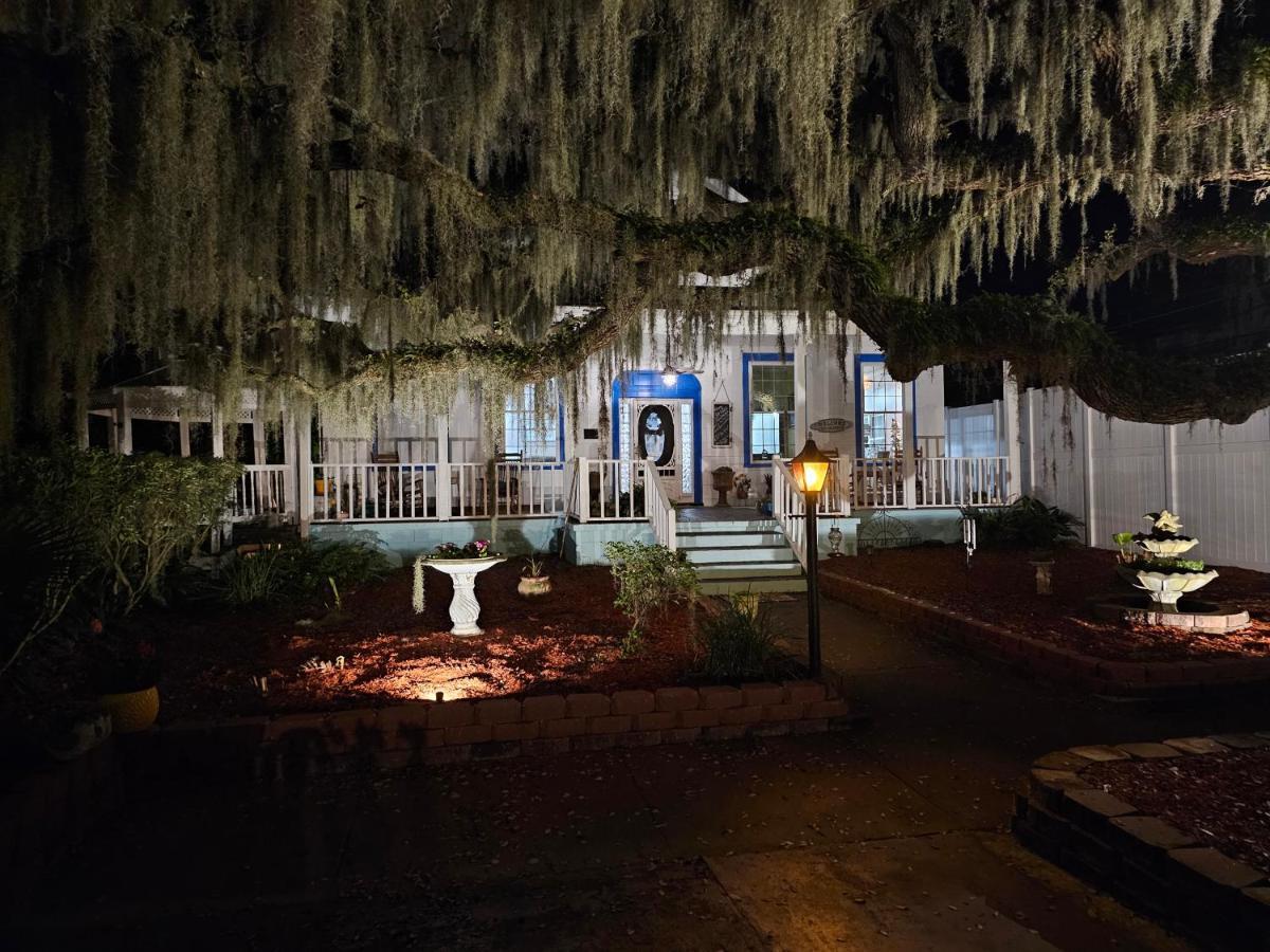 Tybee Island Inn Bed & Breakfast Экстерьер фото