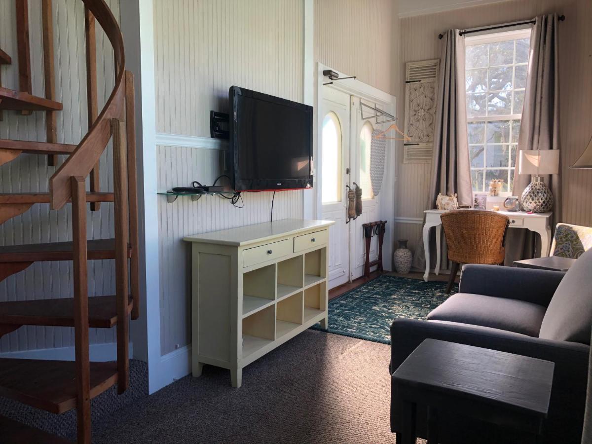 Tybee Island Inn Bed & Breakfast Экстерьер фото
